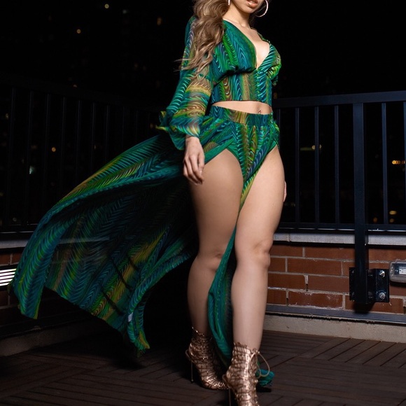 Green Sheer Set 🍃 - Picture 3 of 13